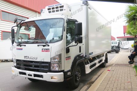 Isuzu FRR 650 6 Tấn Thùng Bảo Ôn